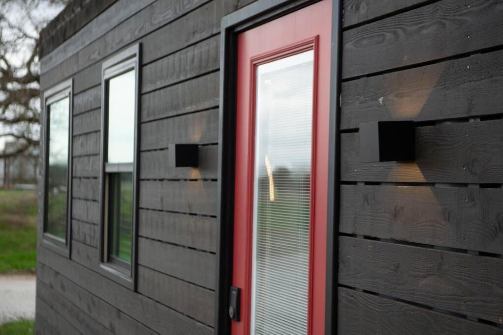 The Merlot House-Container Home 12 Min To Magnolia Bellmead ภายนอก รูปภาพ